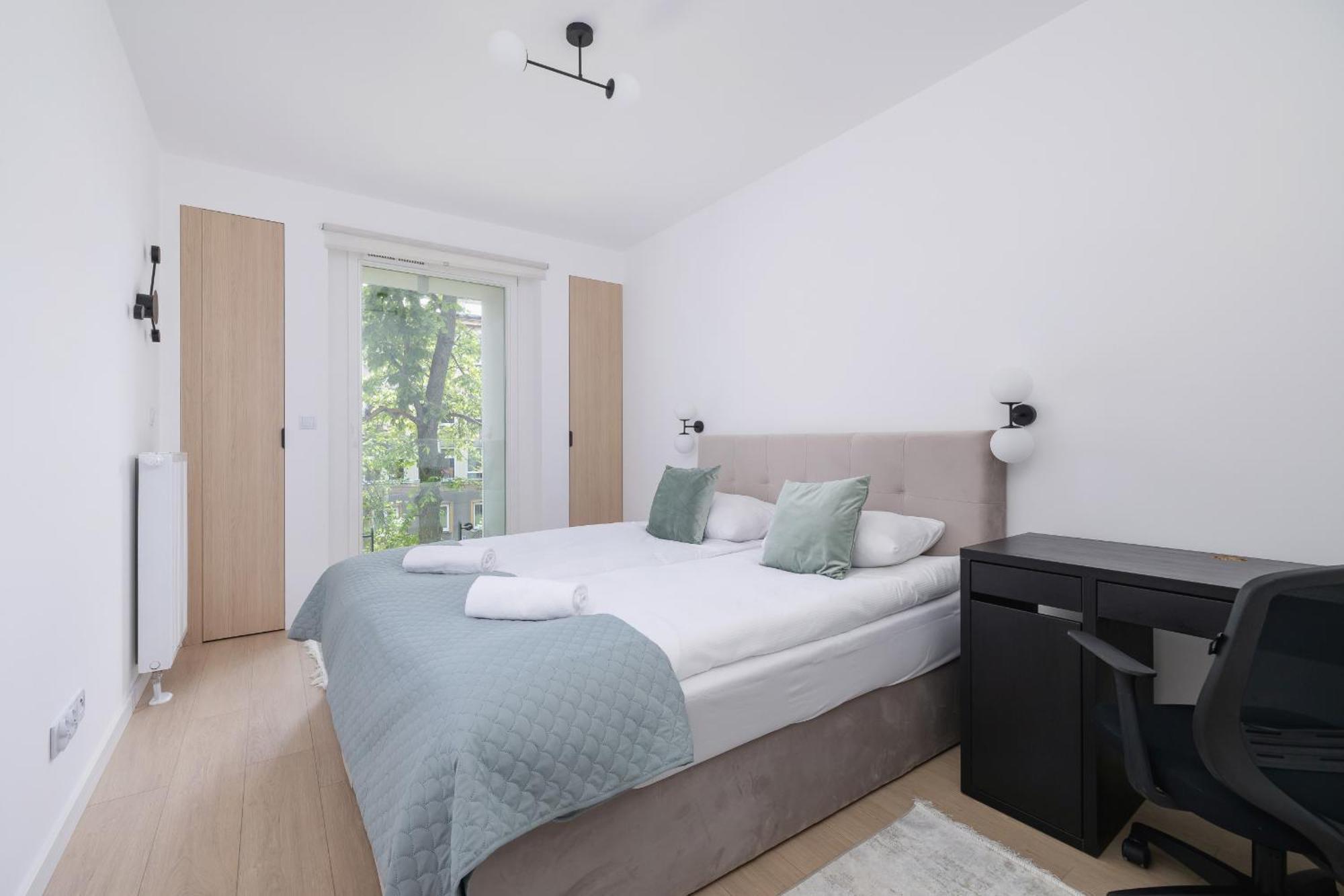 Krowoderska Apartment With Balcony Near City Center By Rent Like Home Краків Екстер'єр фото