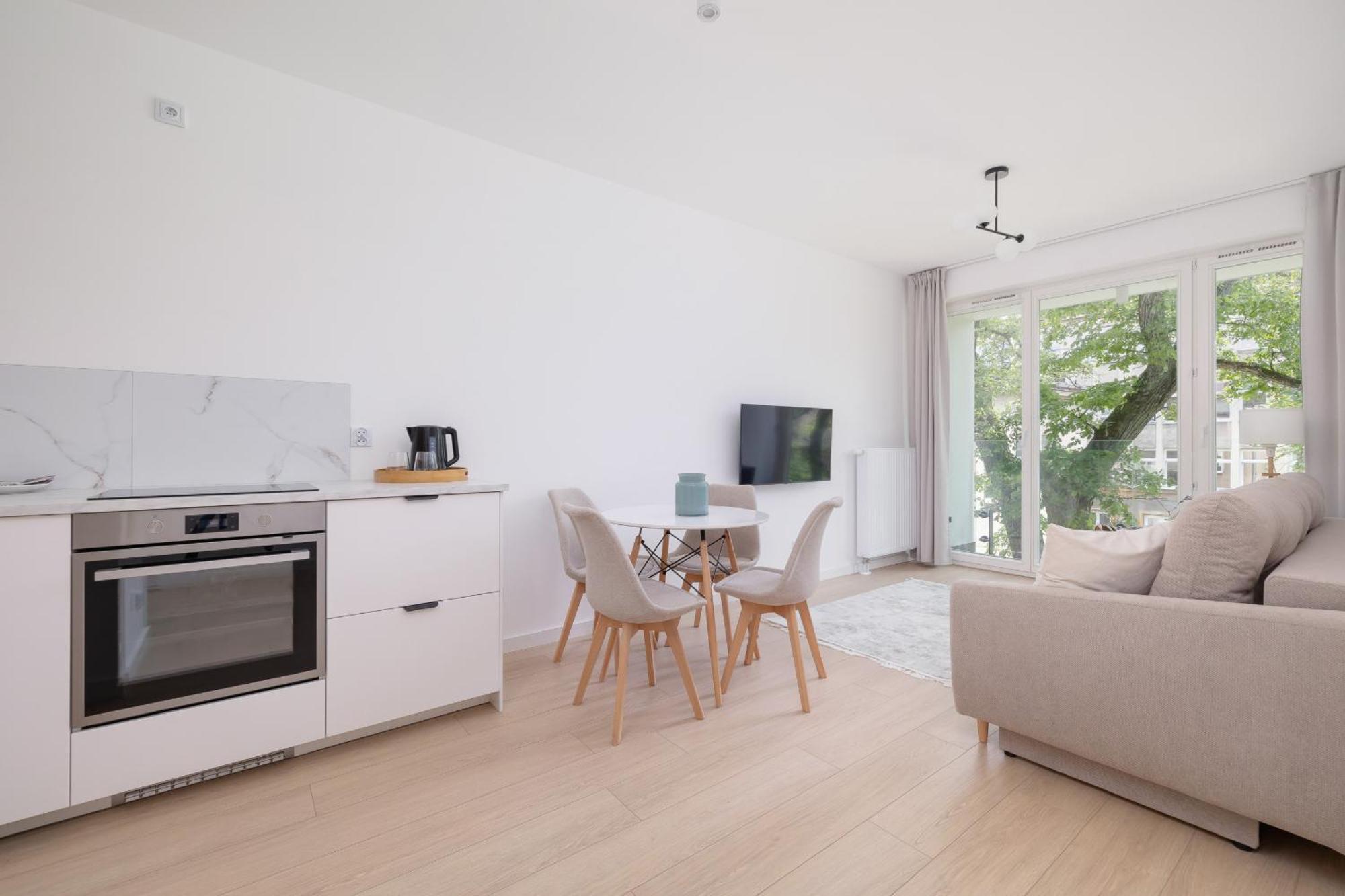 Krowoderska Apartment With Balcony Near City Center By Rent Like Home Краків Екстер'єр фото